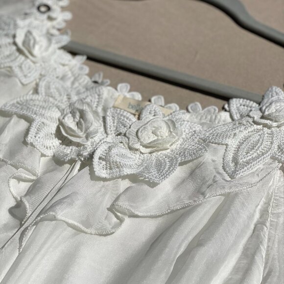 Belle France White Silk Blouse Sheer Sleeves Crocheted Floral Neck Size S - Picture 3 of 9